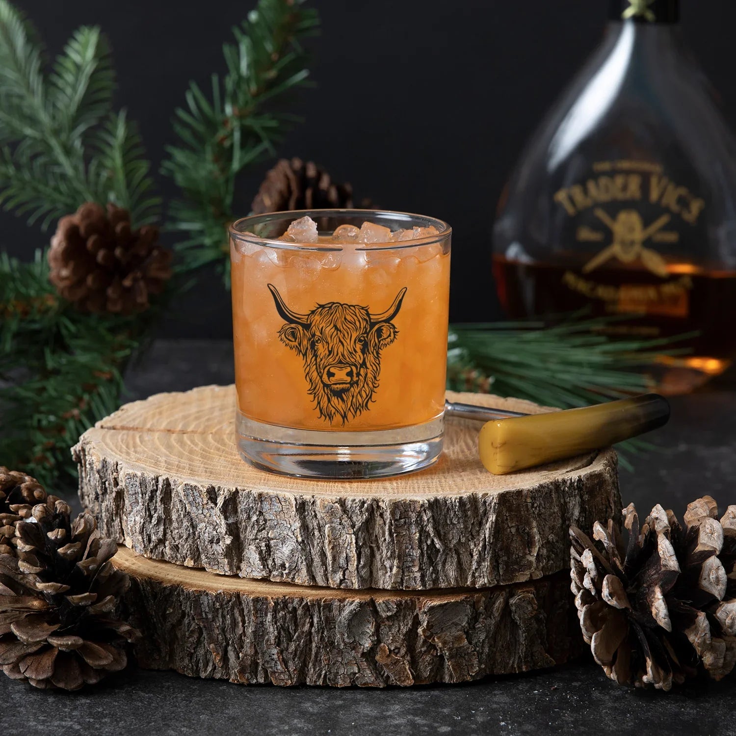 Highland Cow Whiskey Glass – 11oz Durable Lead Free Rocks Glass For Barware - Counter Couture
