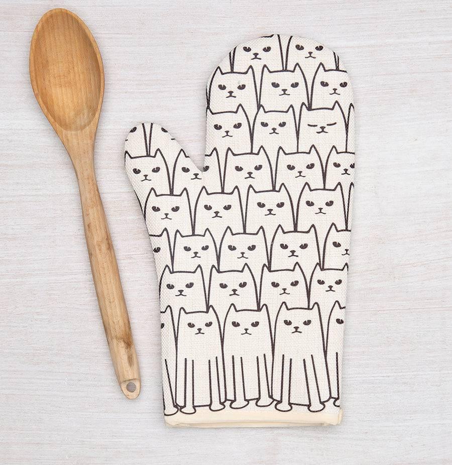 Cat-Themed Oven Mitt and Potholder Set - Heat Resistant, Fun Kitchen Accessories - Counter Couture