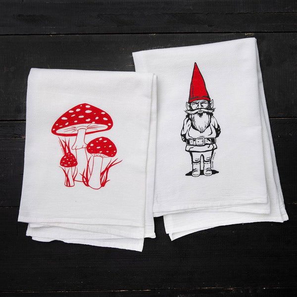 https://counter-couture.com/cdn/shop/products/Gnome-and-Toadstool-Towel-Set.2_600x.jpg?v=1660668619