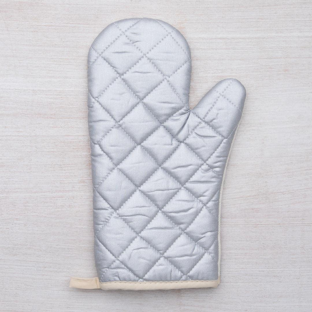 Sasquatch Oven Mitt – Unique Design, Heat Resistant Up To 500°, Perfect Housewarming Gift - Counter Couture