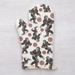Sasquatch Oven Mitt – Unique Design, Heat Resistant Up To 500°, Perfect Housewarming Gift - Counter Couture